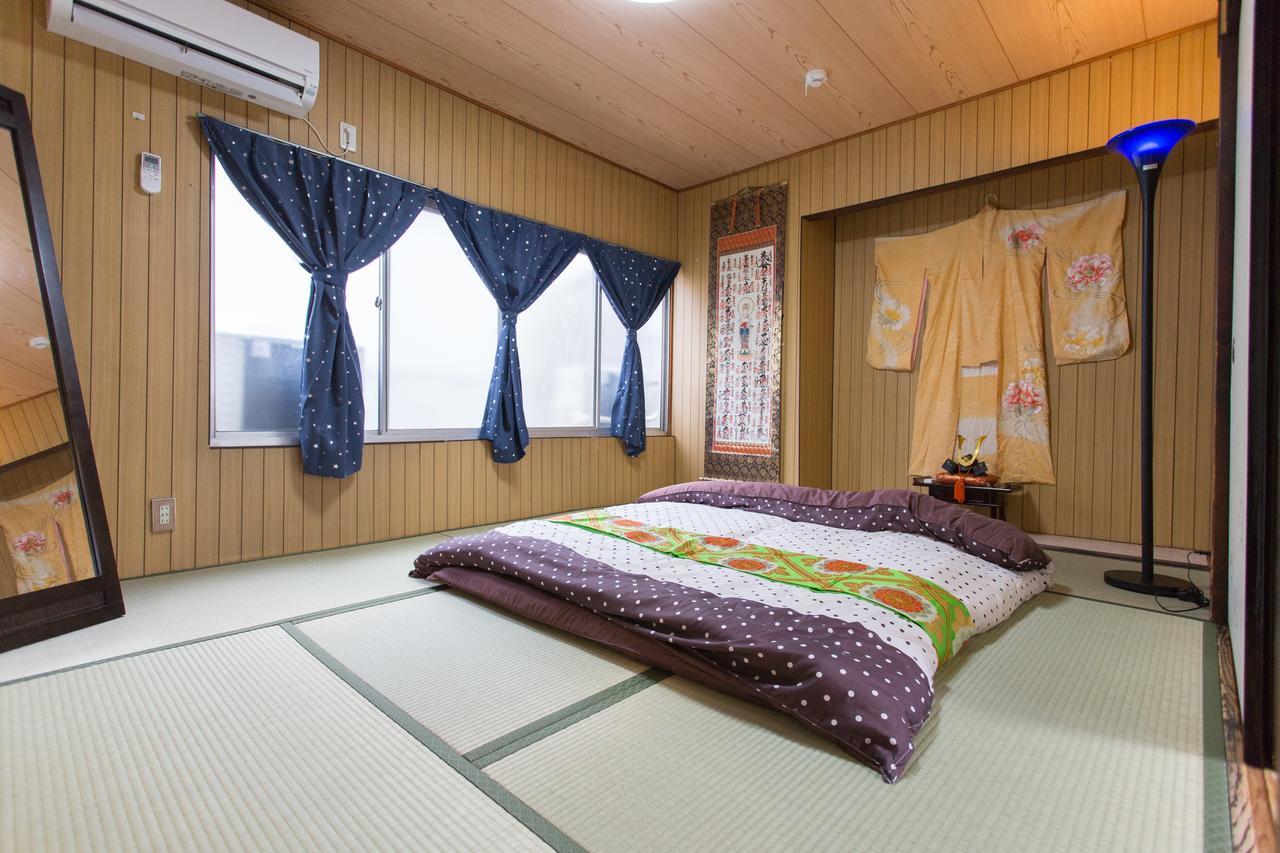 City Center 200 Years Old Traditional House Next To 2 Train Lines Kyōto Exterior foto